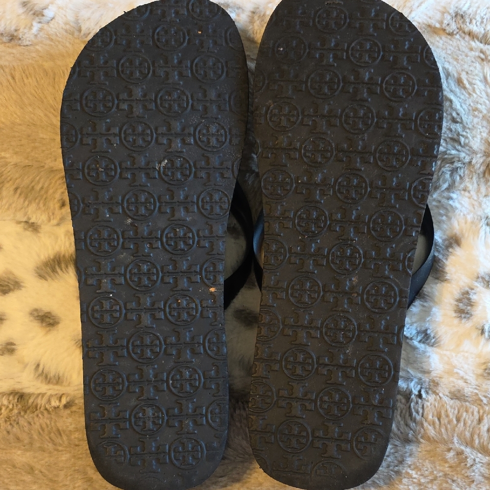 Tory Burch Black and White Logo Print Wedge Flip Flops - Picture 4 of 4